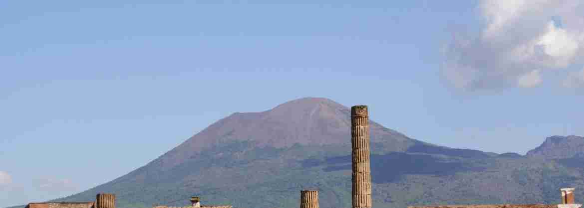Private tour to visit Pompeii departing from Amalfi or Positano