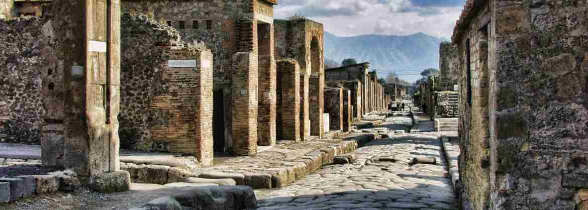 2-hour Guided tour of Pompeii with an archeologist