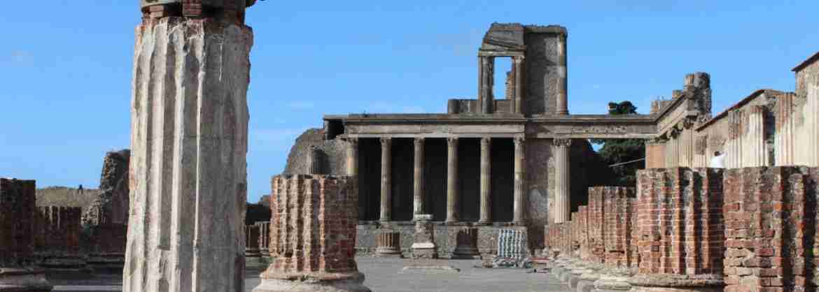 Small group tour to visit Pompeii and Herculaneum from Sorrento: pick-up, tickets and lunch included