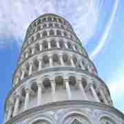 Full-day independent group tour of Pisa and Lucca from Florence
