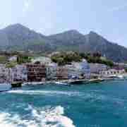 Boat tour of the island of Capri