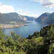 Tour de Como en grupo reducido con crucero por el lago con salida de Milán