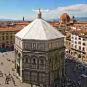 Florence in One Day: Group Tour of the city centre, the Accademia and the Uffizi Gallery with skip-the-line tickets and lunch included